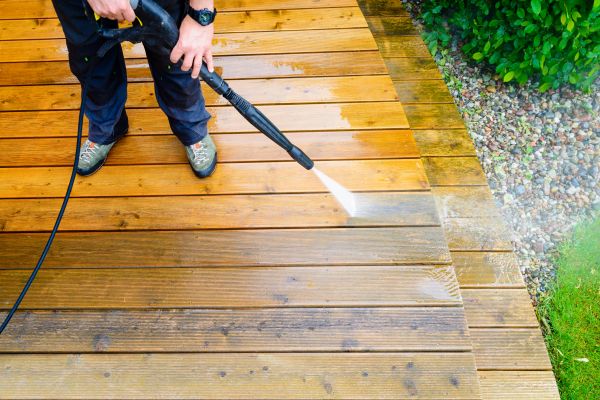 Deck Power Washing in Chapel Hill