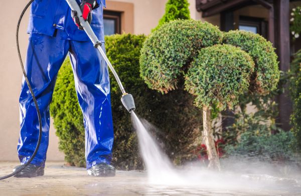 Driveway Cleaning in Chapel Hill