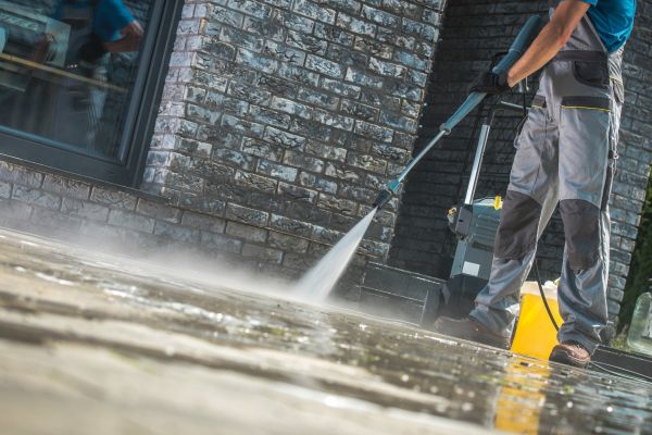 Power Cleaning in Chapel Hill