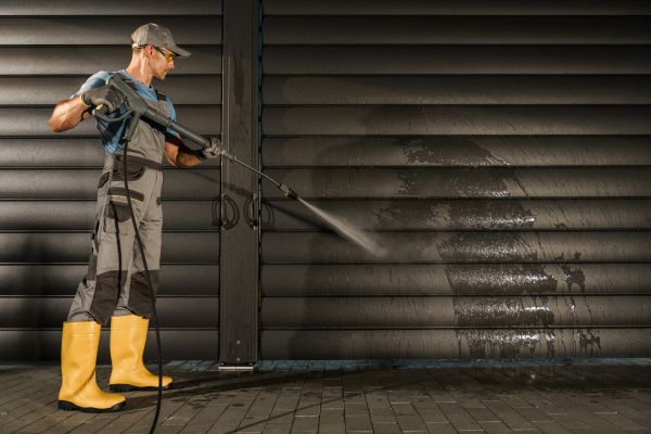 Garage Power Washing in Chapel Hill