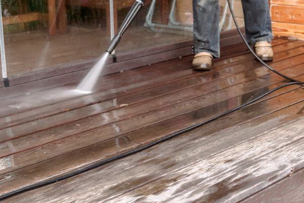 Cost of Pool Deck Power Washing in Chapel Hill