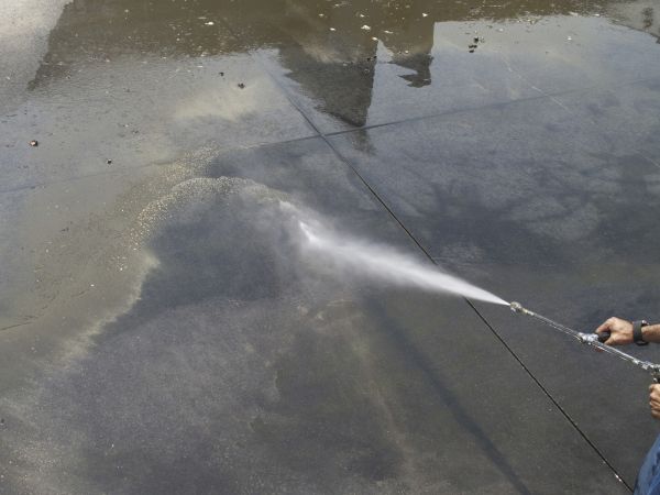 Exterior Floor Cleaning in Chapel Hill