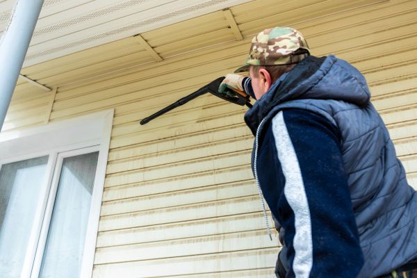 Vinyl Siding Pressure Cleaning in Chapel Hill
